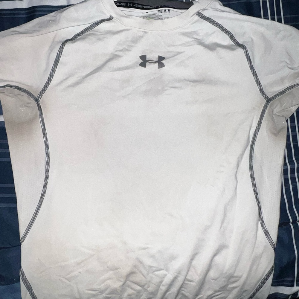 Under armour medium compression shirt